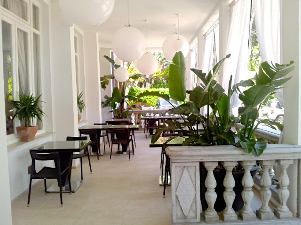 Hotel Tirreno Castiglioncello Exteriör bild